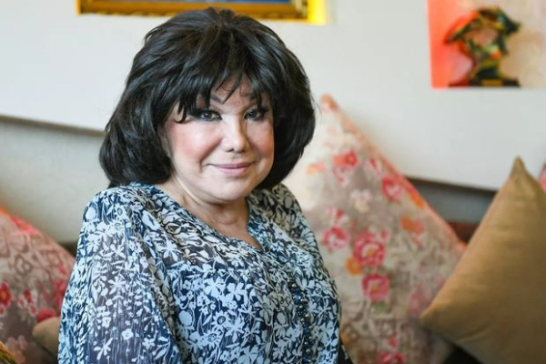 Xalq artistinin əməliyyatdan sonra görmə qabiliyyəti tamamilə zəifləyib: Esteti cərrahı məhkəməyə ve